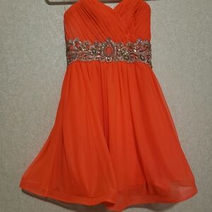 PROM CORAL DRESS SIZE 5